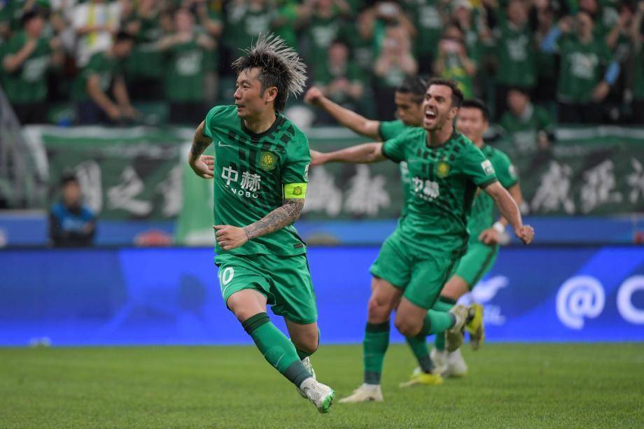 武磊送点张稀哲救主 北京国安2-2战平上海海港