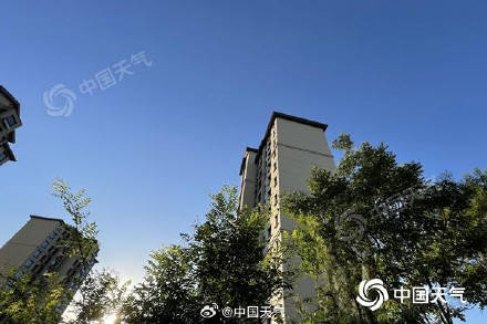入伏了！今明天北京高温持续在线体感闷热 注意防暑防晒